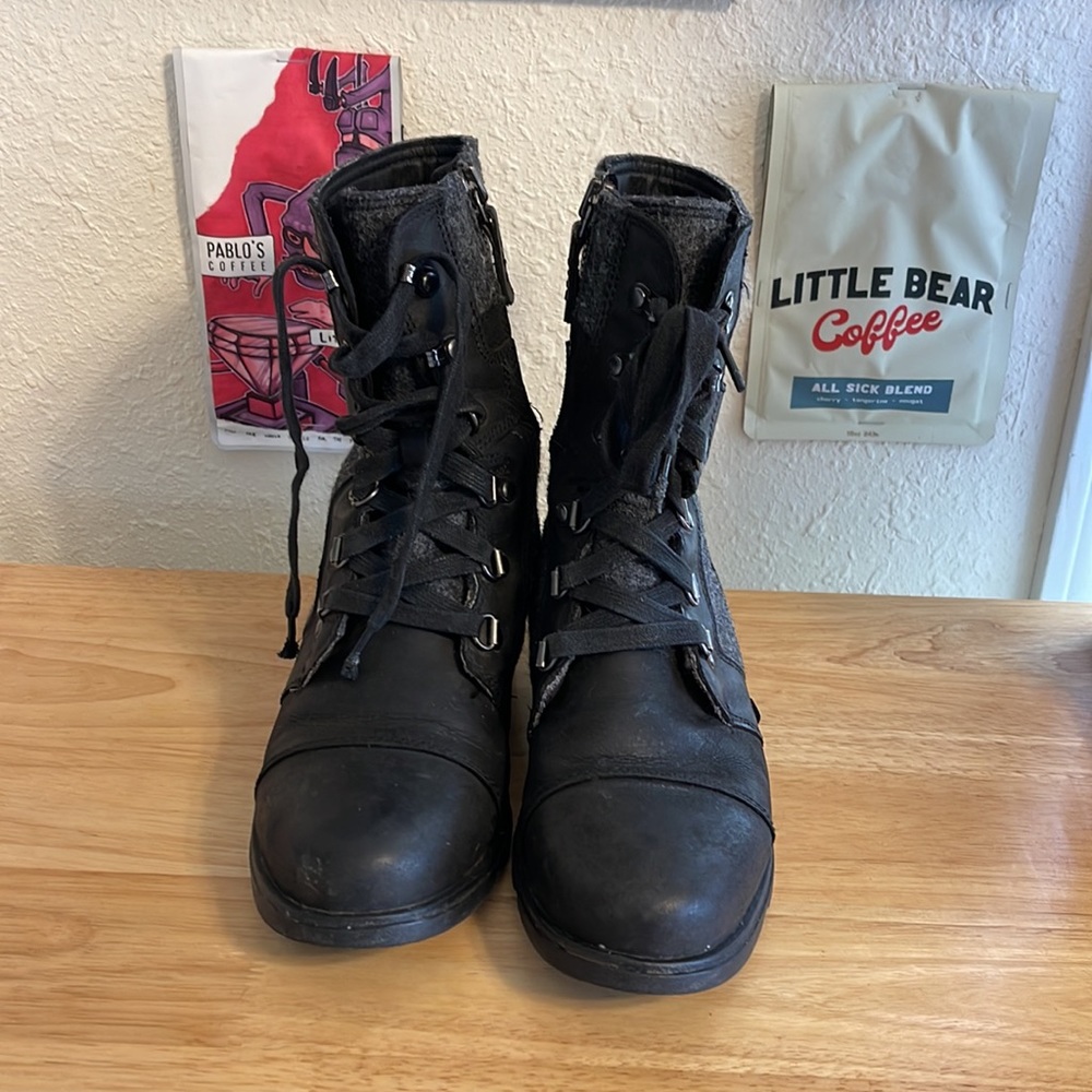 Sorel Women's Black/Gray Major Carly Snow Boots 7.5 Moto